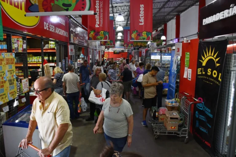 Durante el verano, el Mercado Morón continúa con las mejores ofertas de precio y calidad